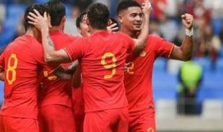 中国男足2-0巴勒斯坦